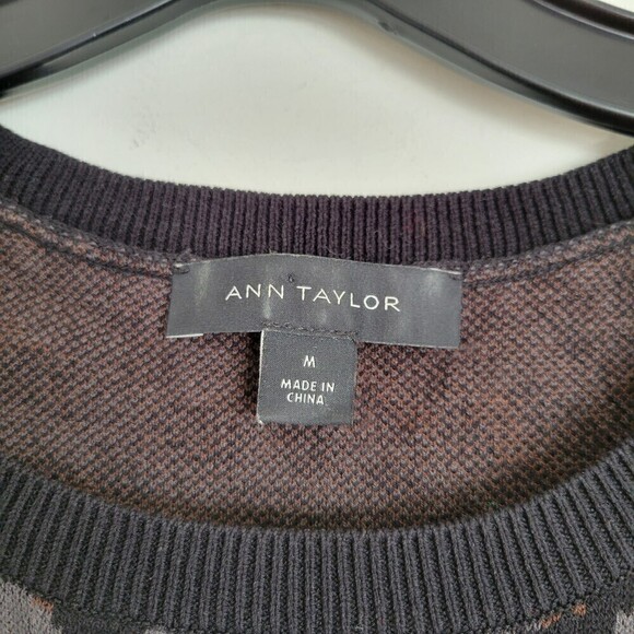 Ann Taylor Animal Print Short Sleeve Knit Sweater Top Gray Brown Size Medium - Picture 8 of 10